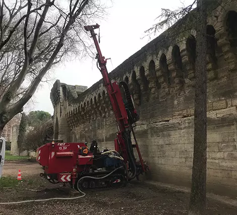 sondage incline sous un pont